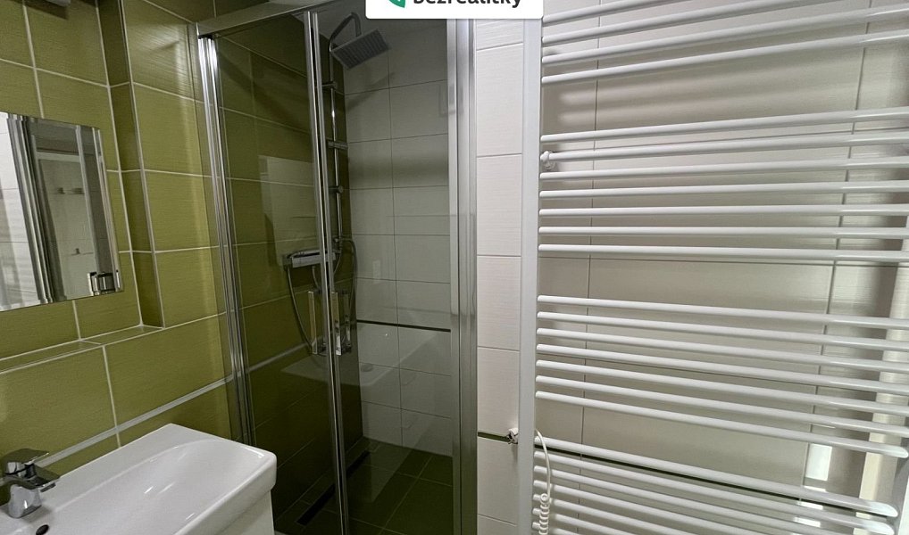 Prodej bytu 1+1 40 m², Hradec Králové – náhled fotky 7
