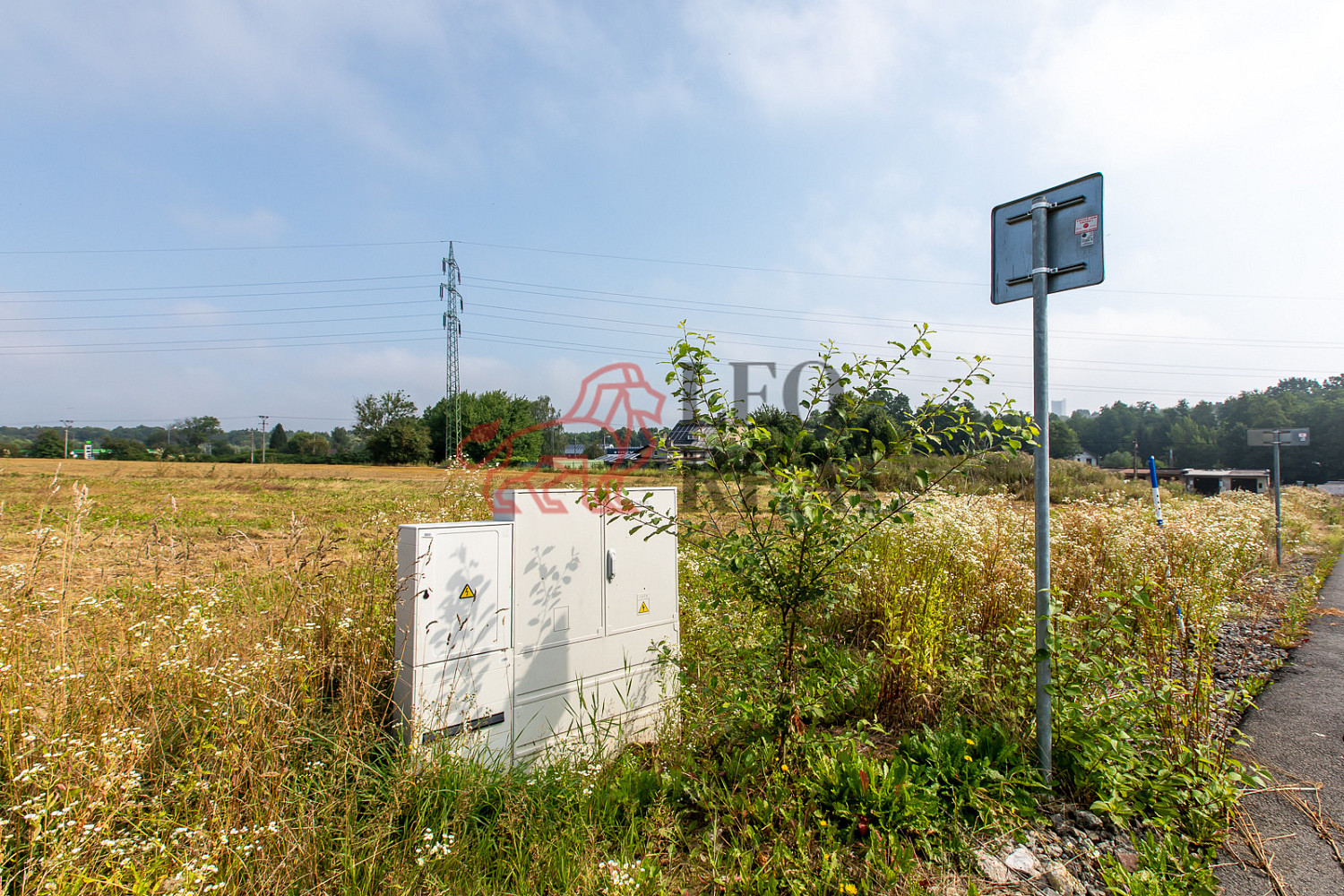 Prodej stavebního pozemku 1 000 m² – fotografie 3