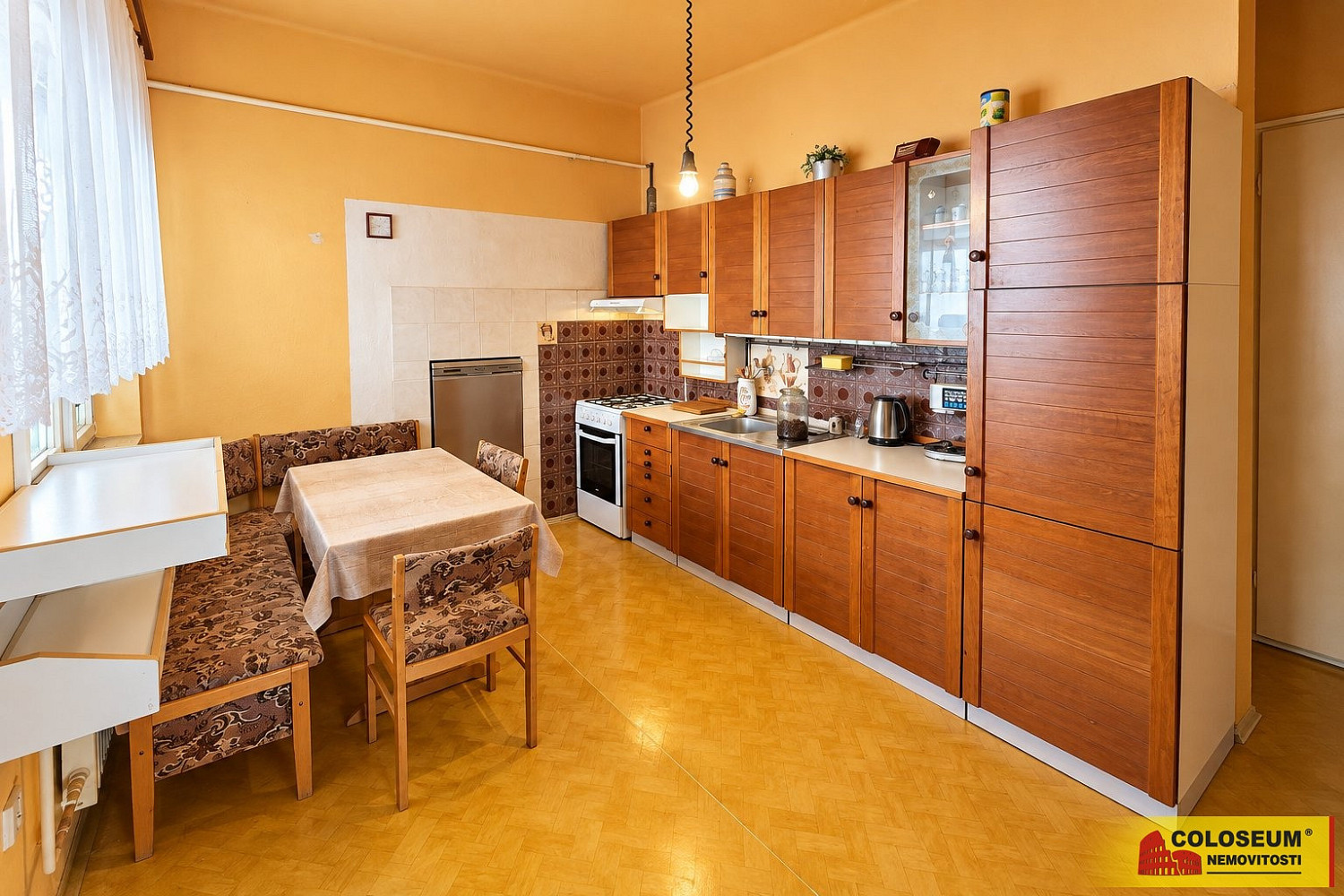 Prodej domu 162 m² s pozemkem 689 m² – fotografie 3
