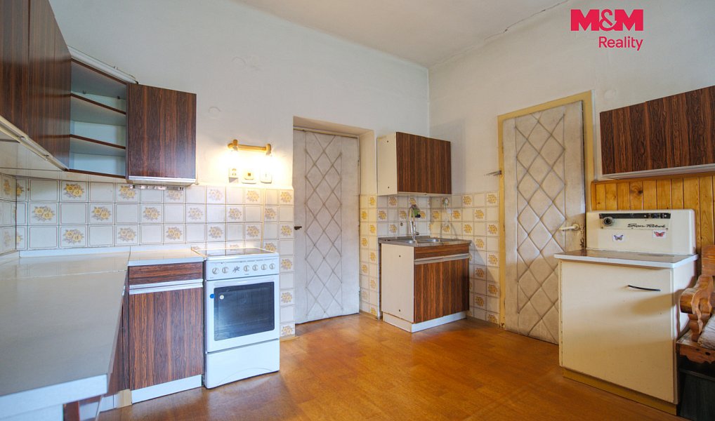 Prodej domu 273 m² s pozemkem 1 256 m², Šenov – náhled fotky 8