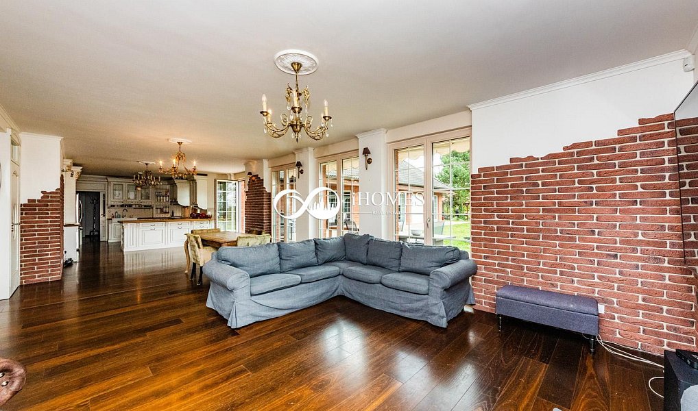 Prodej domu 484 m² s pozemkem 5 684 m², Praha – náhled fotky 23