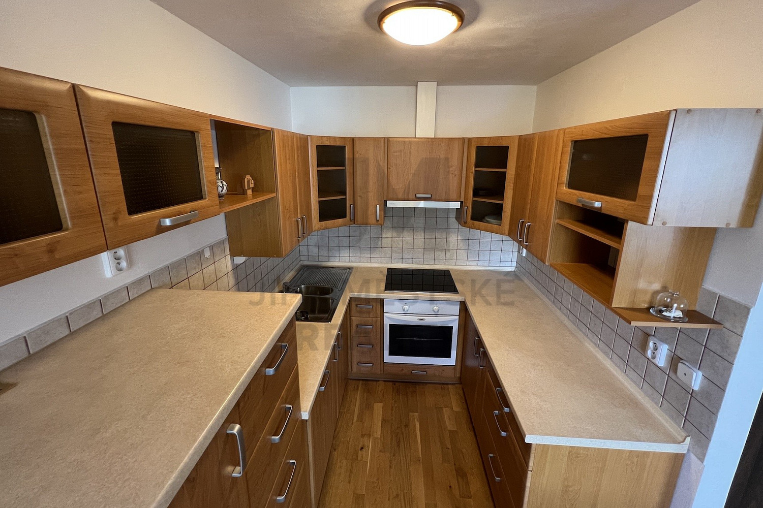 Pronájem bytu 1+kk 34 m² – fotografie 5