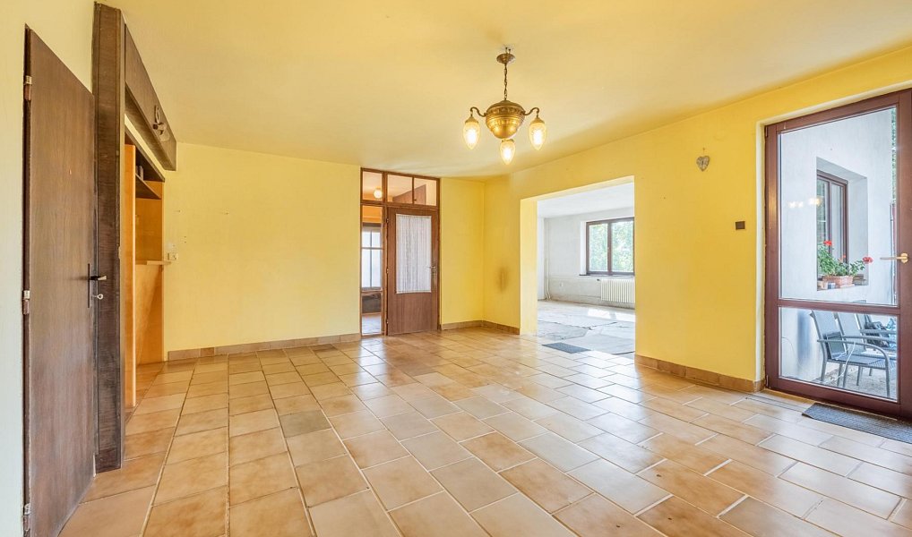 Prodej domu 340 m² s pozemkem 681 m², Plzeň – náhled fotky 7