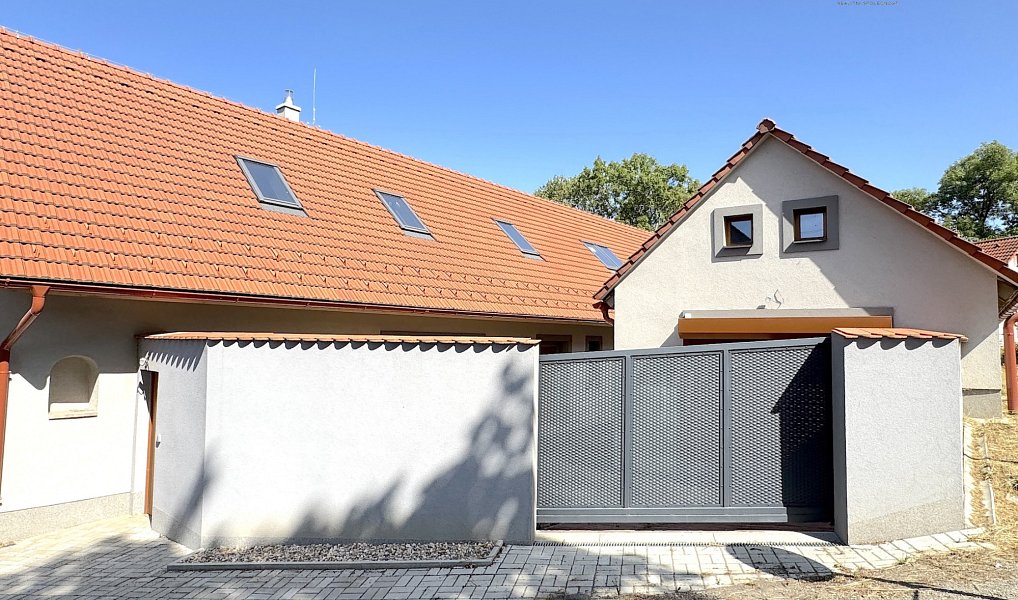 Prodej domu 171 m² s pozemkem 359 m², Kozmice – náhled fotky 3