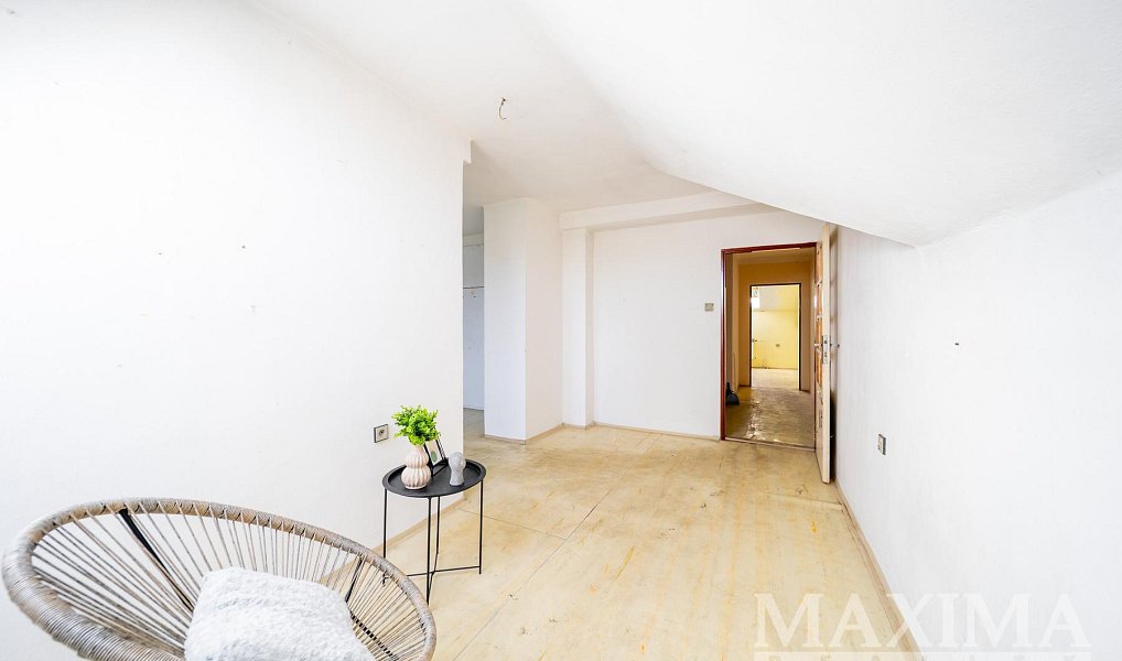 Prodej bytu 3+1 99 m², Protivín – náhled fotky 23