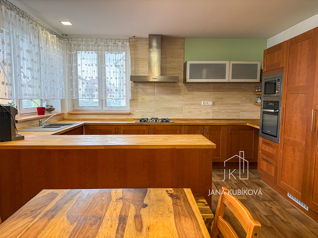 Prodej domu 336 m² s pozemkem 1 199 m² – fotografie 4