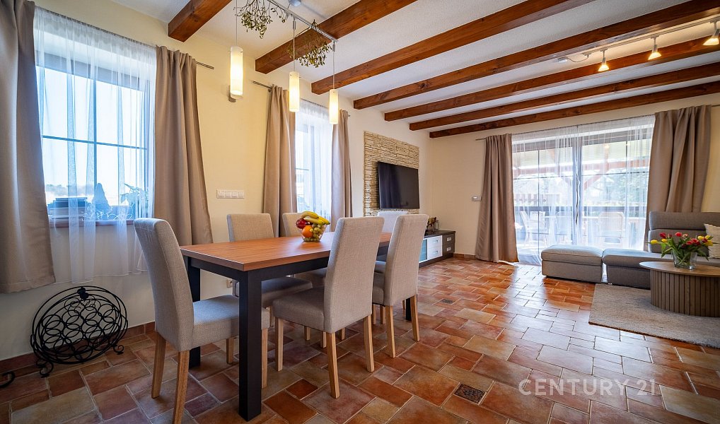 Prodej chaty/chalupy 220 m² s pozemkem 242 m², Vrábče – náhled fotky 12