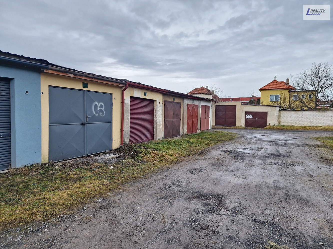 Garáž 18 m2 na pozemku 35 m2, cihla, ulice fantova louka, příbram ii — photo 4