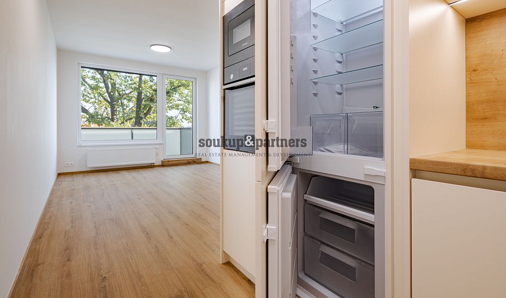 Pronájem bytu 2+kk 48 m², Kladno – náhled fotky 9