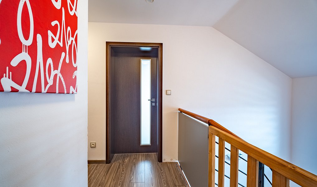 Prodej domu 155 m² s pozemkem 737 m², Rožďalovice – náhled fotky 20