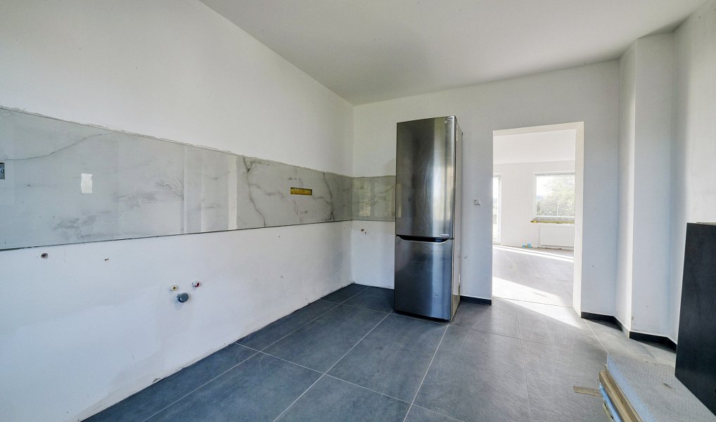 Prodej domu 203 m² s pozemkem 882 m², Hranice – náhled fotky 6