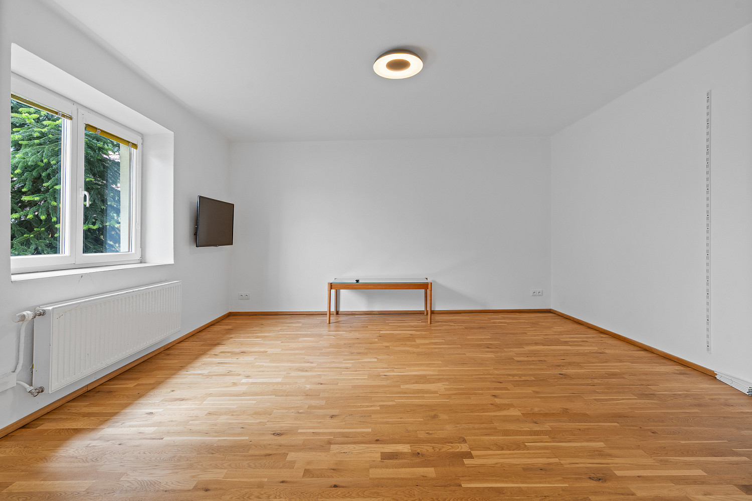 Prodej domu 100 m² s pozemkem 3 747 m² - More