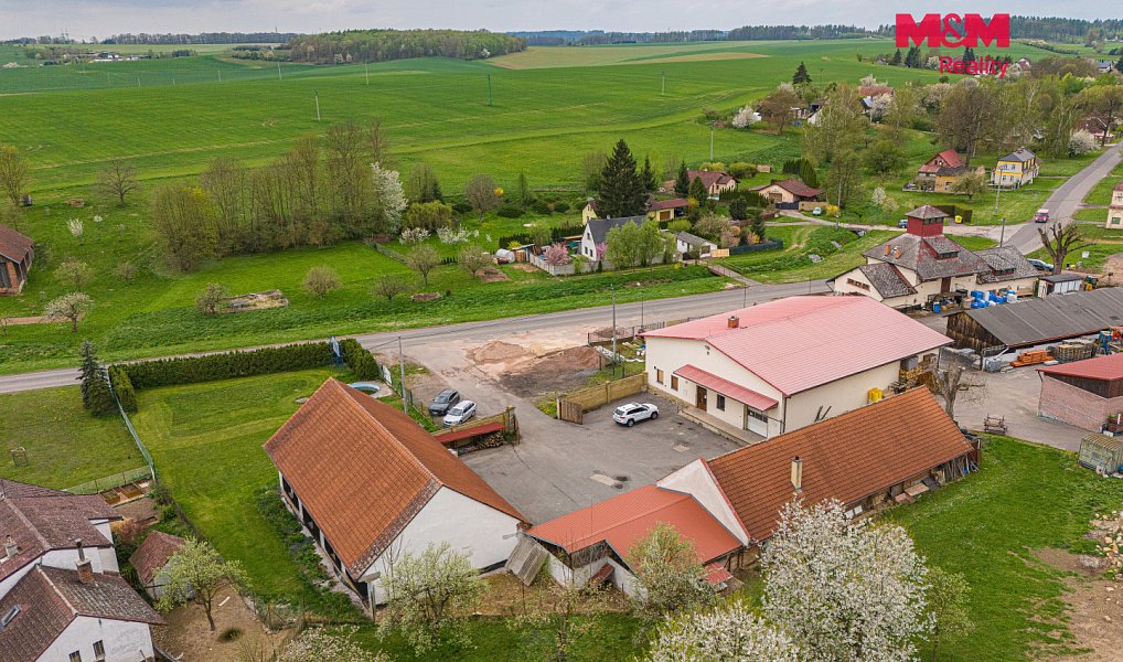 Pronájem výrobních prostor 453 m², Dubenec – náhled fotky 3