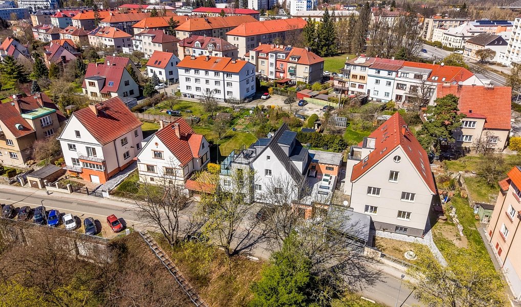 Prodej bytu 3+1 95 m², Tábor – náhled fotky 33