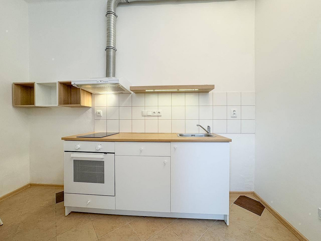 Pronájem bytu 1+1 32 m² — photo 4