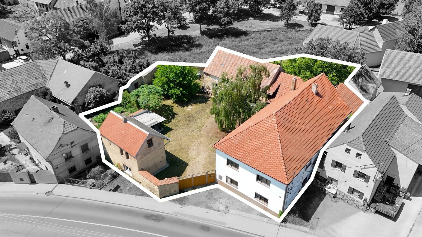 Prodej komerčního objektu (jiného typu) 435 m²