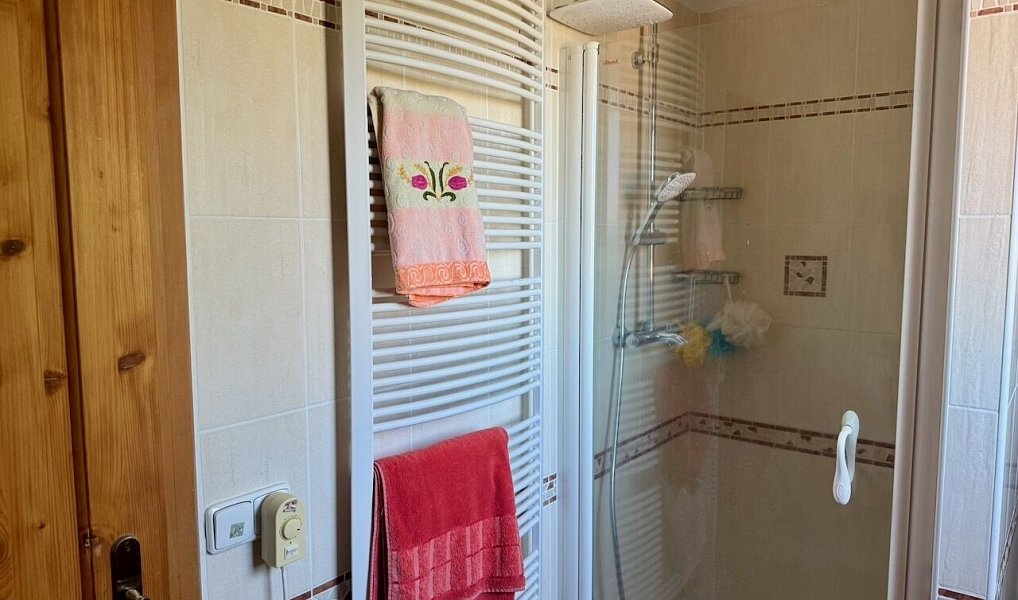 Prodej domu 149 m² s pozemkem 1 042 m², Svojetice – náhled fotky 15