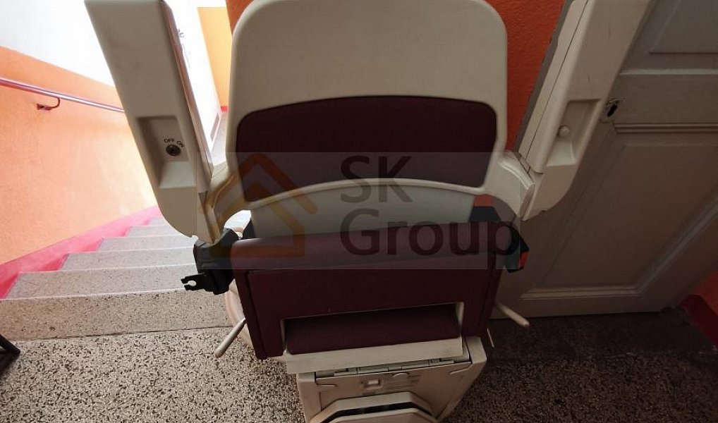 Prodej bytu 2+1 75 m², Karlovy Vary – náhled fotky 17