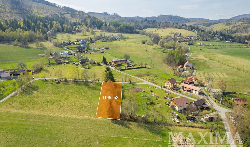 Prodej stavebního pozemku 1 195 m², Dolní Lomná – náhled fotky 11