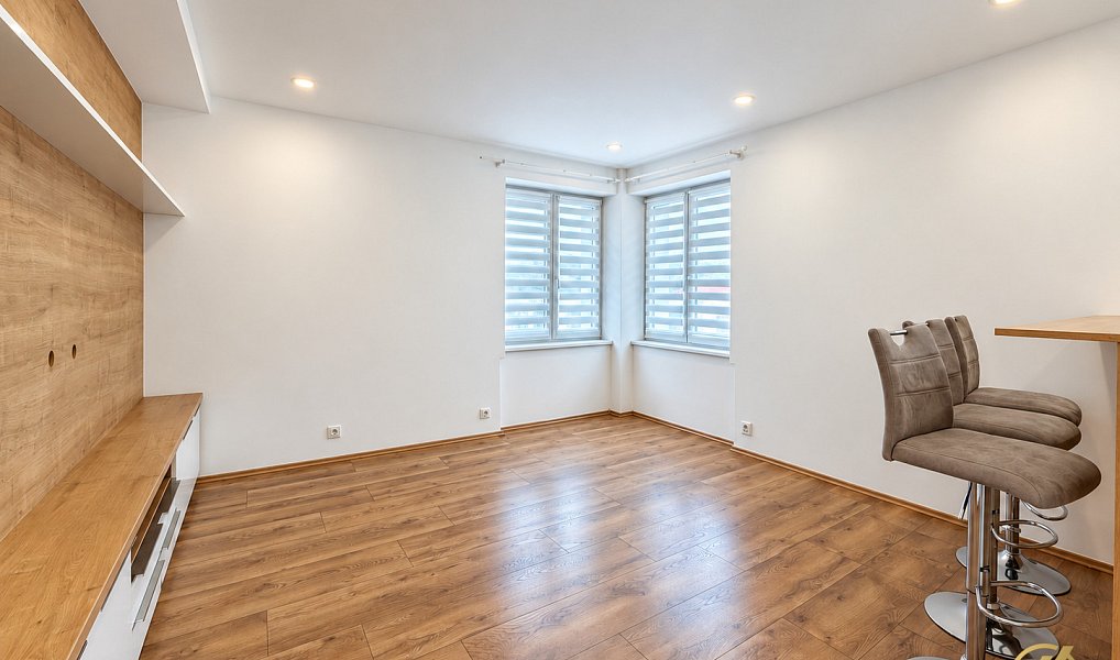 Pronájem bytu 3+kk 81 m², Mladá Boleslav – náhled fotky 2