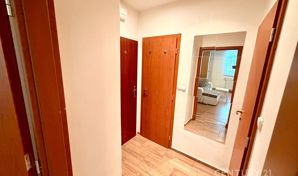 Pronájem skladovacích prostor 295 m², Praha – náhled fotky 18