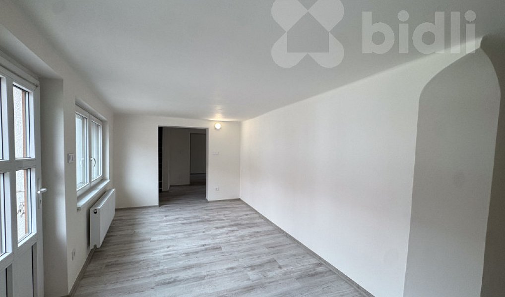 Prodej domu 145 m² s pozemkem 150 m², Evaň – náhled fotky 11