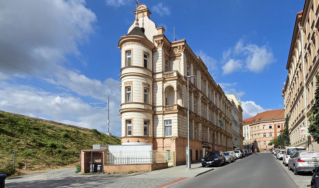 Pronájem kanceláře 55 m², Plzeň – fotka 1 z 12