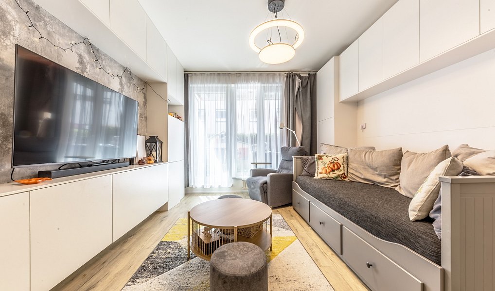 Prodej bytu 2+kk 50 m², Praha – náhled fotky 2