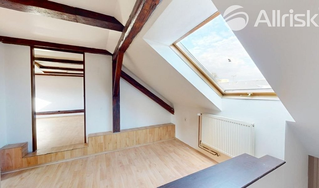 Prodej domu 170 m² s pozemkem 210 m², Bruntál – náhled fotky 17