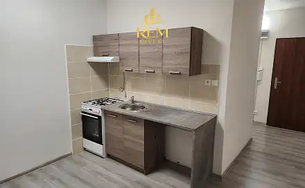 Prodej bytu 1+1 40 m², Mládežnická, Jirkov, okres Chomutov