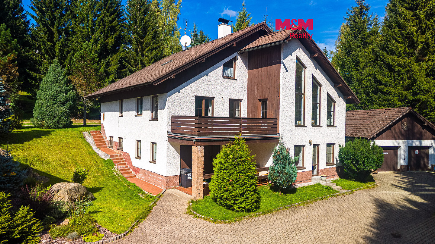Prodej ubytovacího objektu 341 m² – fotografie 2