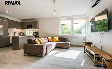 Pronájem bytu 3+kk 68 m²