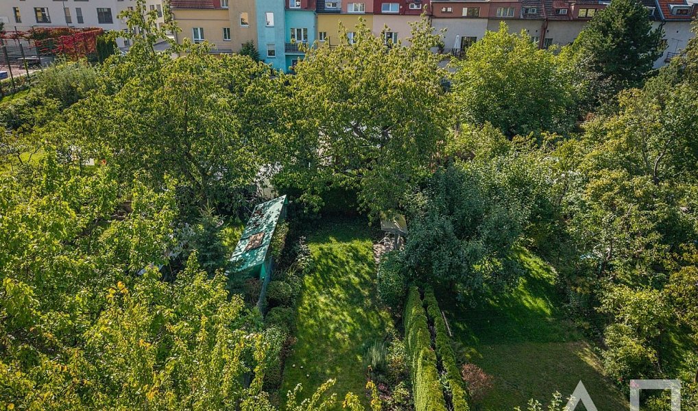 Prodej domu 240 m² s pozemkem 270 m², Praha – náhled fotky 49