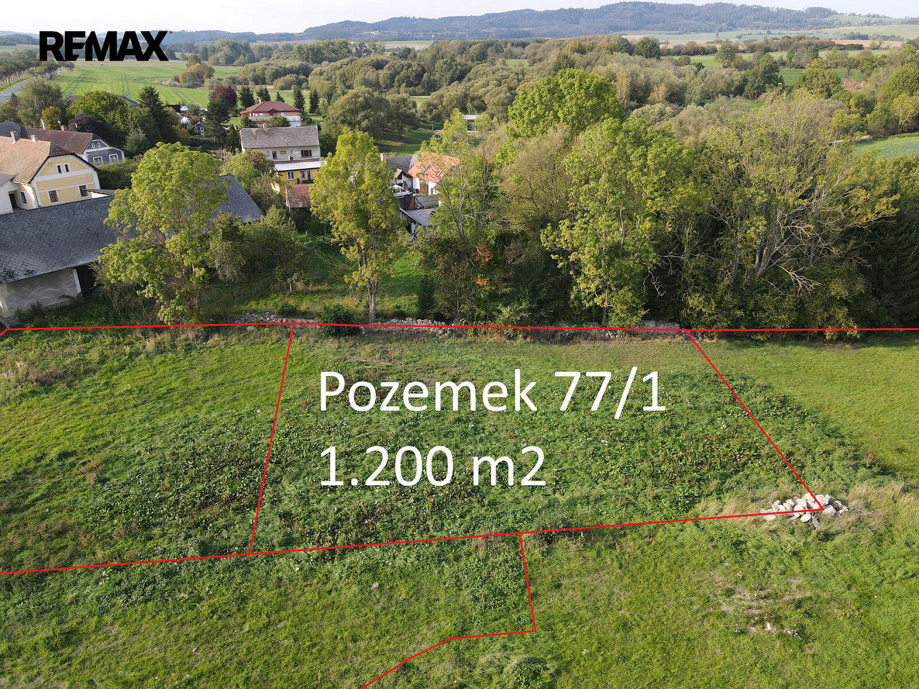 Prodej stavebního pozemku 1 200 m²