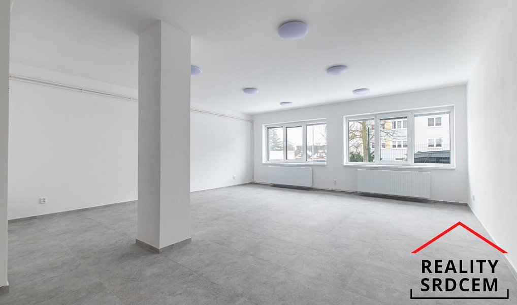Pronájem bytu 1+kk 28 m², Bílovec – náhled fotky 11