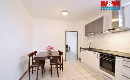 Prodej domu 300 m² s pozemkem 843 m², Mělnická, Libiš, okres Mělník