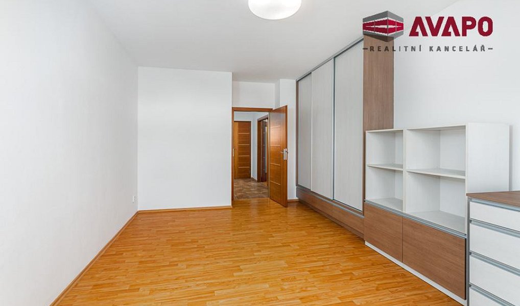 Pronájem bytu 3+1 97 m², Opava – náhled fotky 8