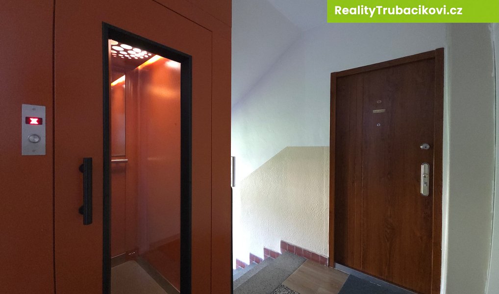 Pronájem bytu 2+1 58 m², Vsetín – náhled fotky 12