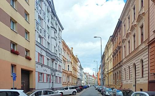 Prodej bytu 3+kk 82 m², Nerudova, Plzeň - Jižní Předměstí