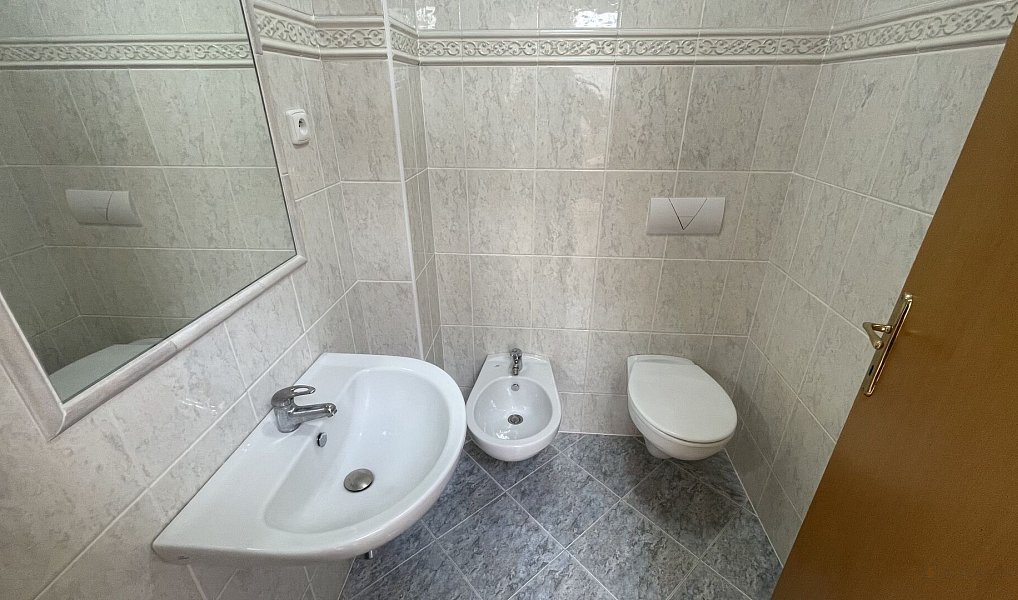 Prodej bytu 3+1 93 m², Praha – náhled fotky 13