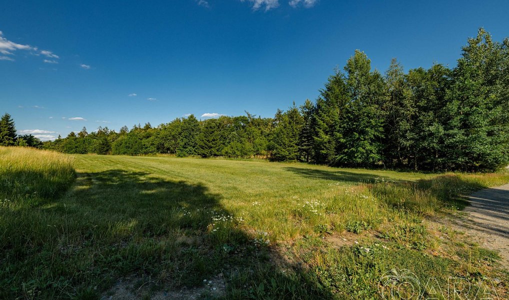 Prodej stavebního pozemku 1 009 m², Dírná – náhled fotky 8