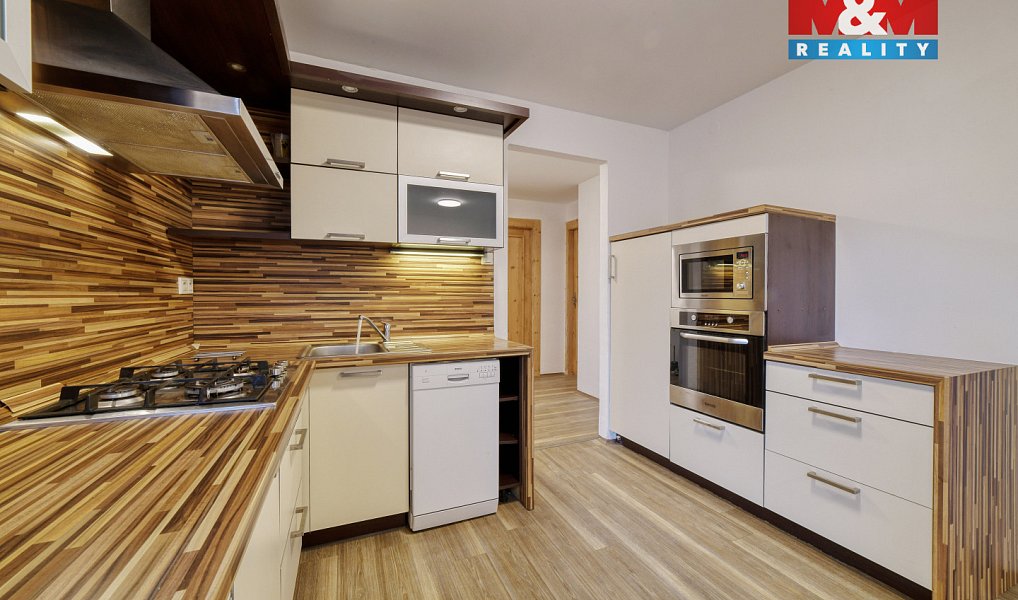 Prodej bytu 4+1 199 m², Cheb – náhled fotky 27