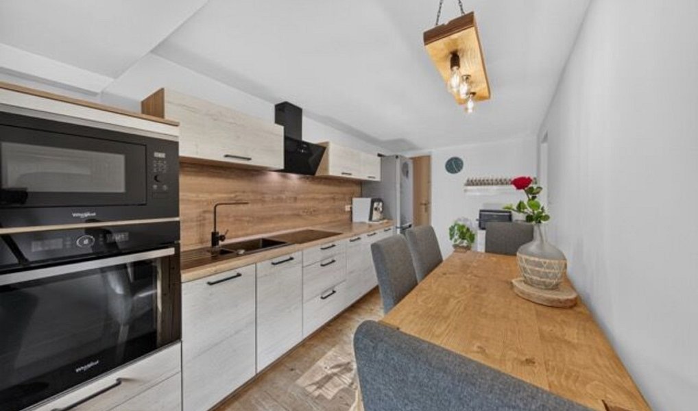 Prodej bytu atypického 143 m², Petrovice – náhled fotky 3