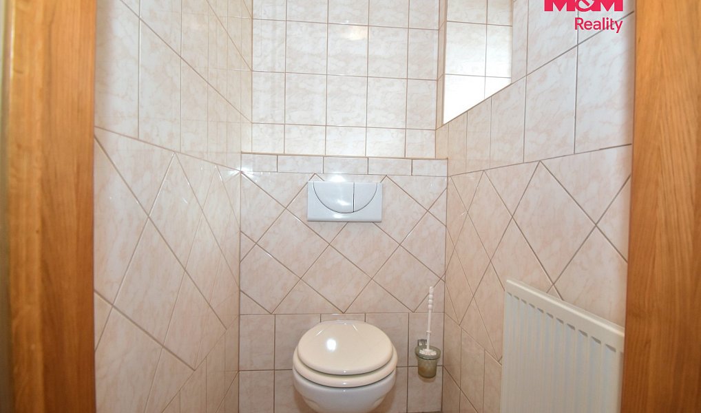 Prodej domu 180 m² s pozemkem 1 217 m², Spálov – náhled fotky 24