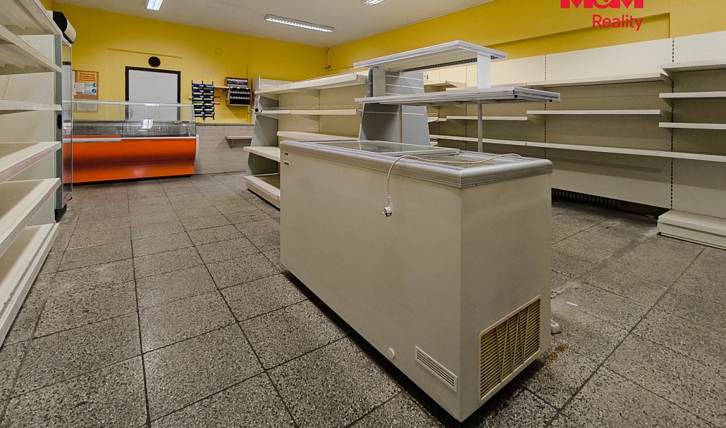 Pronájem obchodních prostor 151 m², Bystřice nad Pernštejnem – náhled fotky 2