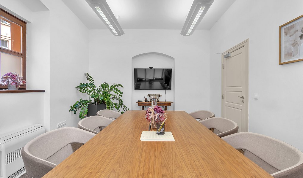 Pronájem kanceláře 112 m², Hradec Králové – náhled fotky 2