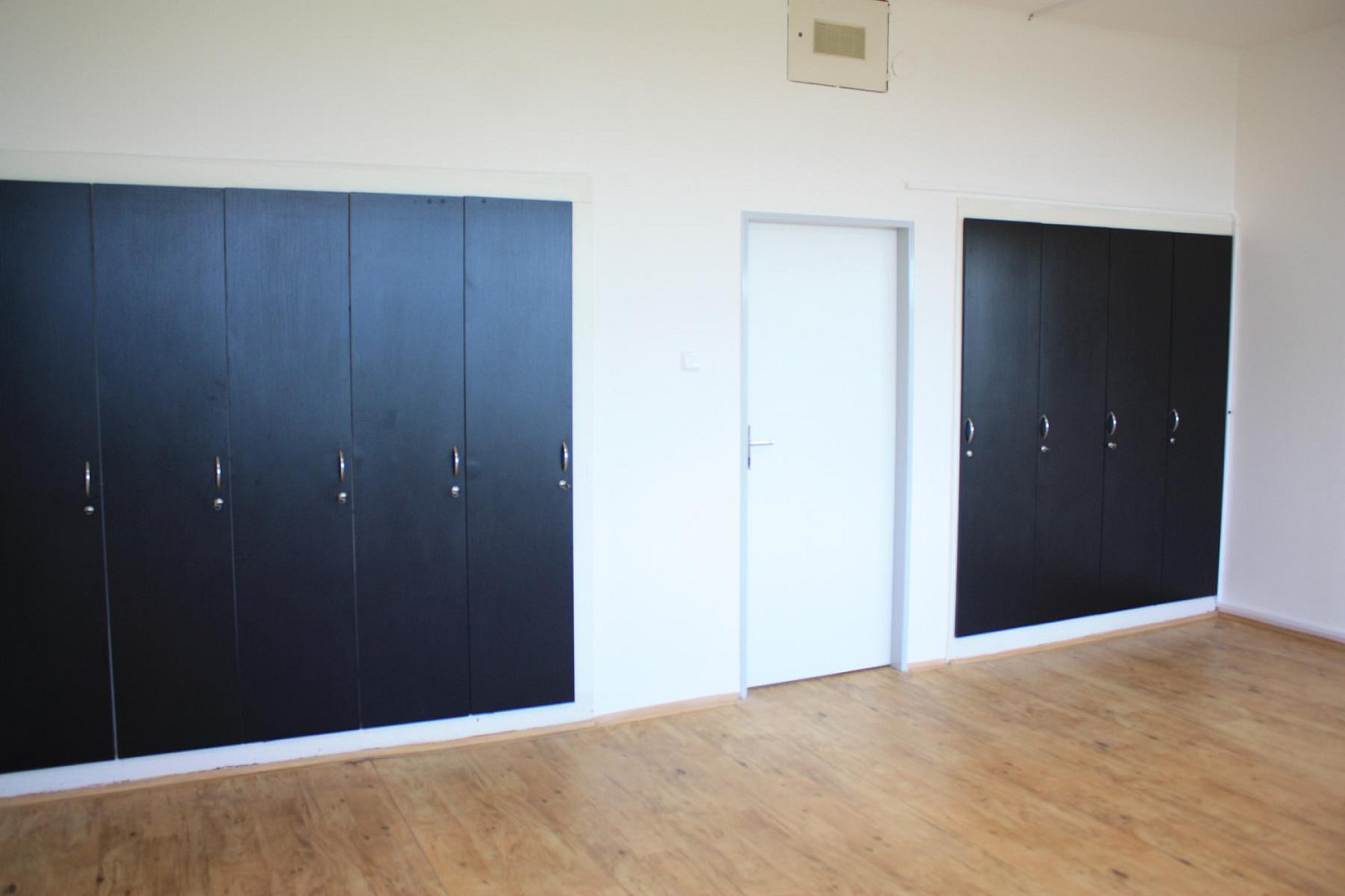 Pronájem kanceláře 45 m² – fotografie 4