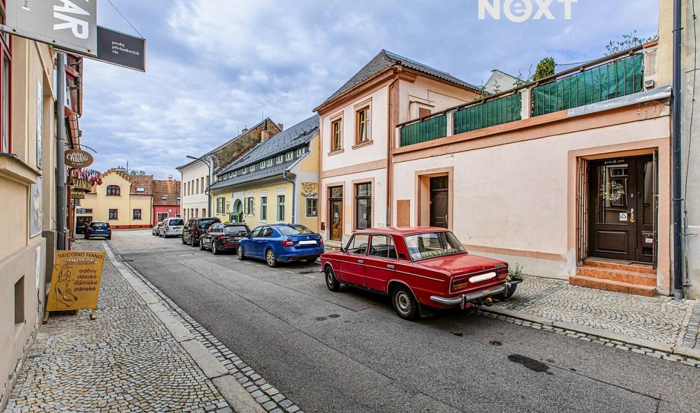 Prodej domu 265 m² s pozemkem 213 m², Kaplice – náhled fotky 26
