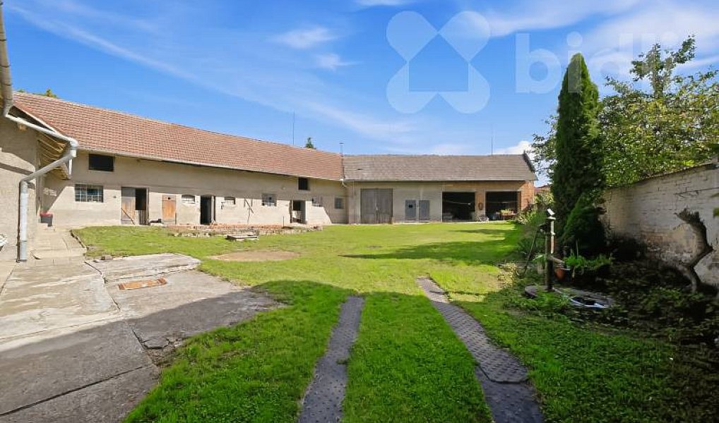 Prodej domu 139 m² s pozemkem 2 664 m², Bílovice-Lutotín – náhled fotky 24