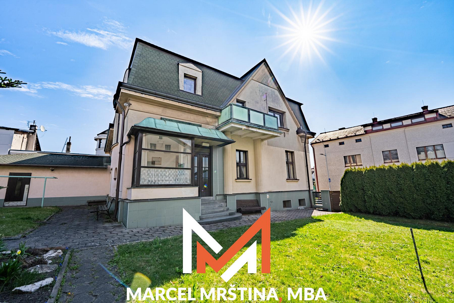 Prodej domu 340 m² s pozemkem 588 m²